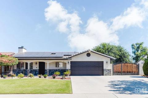 10008 Atakapa Ave, Bakersfield, CA 93312