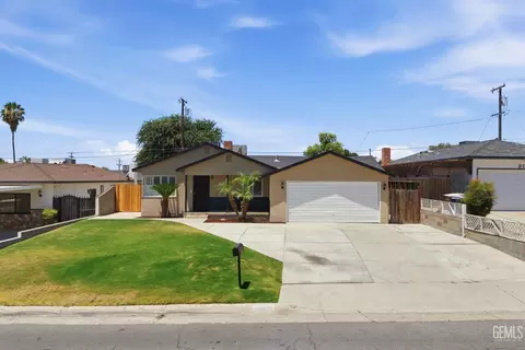 2008 Valencia Dr, Bakersfield, CA 93306