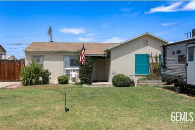 910 El Tejon Ave, Bakersfield, CA 93308