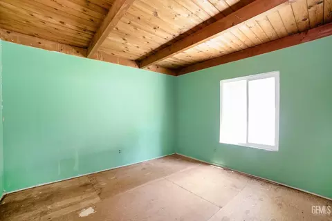 Bedroom - 1249 Cedar Ave, Fish Camp, CA 93623 photo 3 of 7