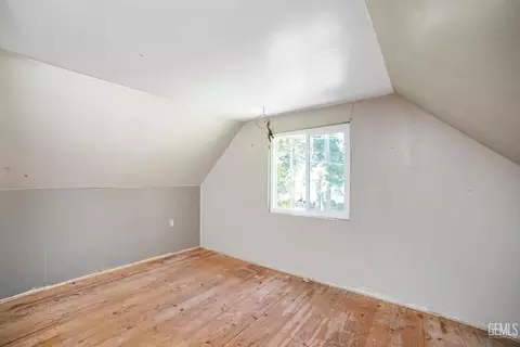 Bedroom - 1249 Cedar Ave, Fish Camp, CA 93623 photo 6 of 7