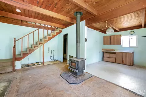 Living - 1249 Cedar Ave, Fish Camp, CA 93623 photo 1 of 4