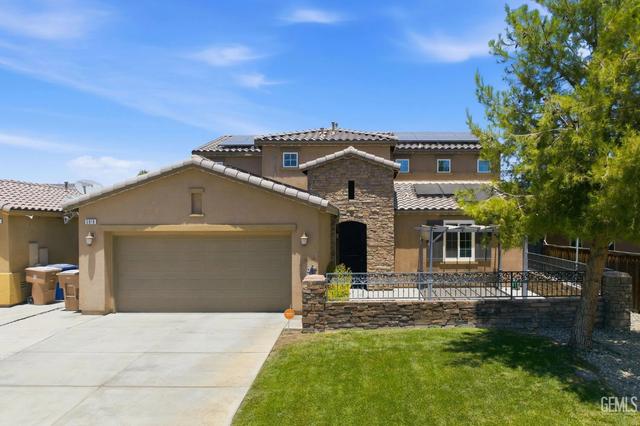 5818 Warren Ridge Dr, Bakersfield, CA 93313