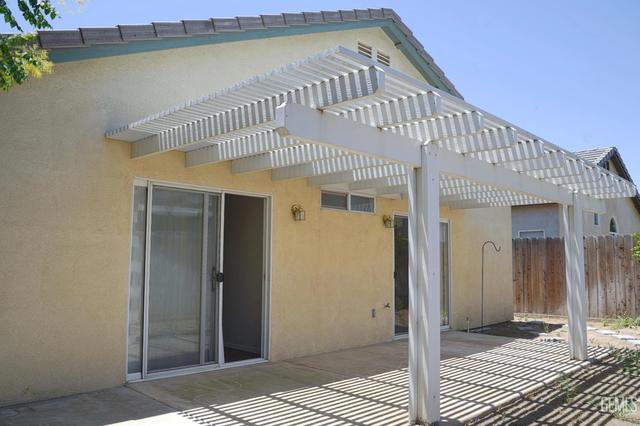 9600 Lanneau Ct, Bakersfield, CA 93311