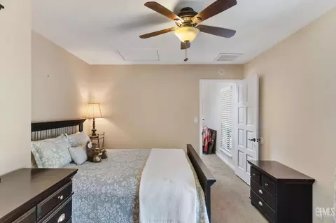Bedroom - 21800 Quail Springs Rd, Tehachapi, CA 93561 photo 7 of 7