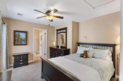Bedroom - 21800 Quail Springs Rd, Tehachapi, CA 93561 photo 6 of 7