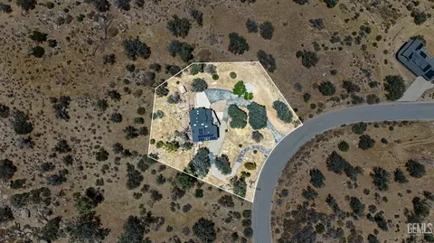 View/Area - 21800 Quail Springs Rd, Tehachapi, CA 93561 photo 2 of 3