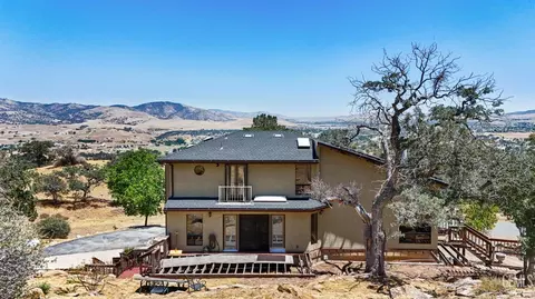 Exterior - 21800 Quail Springs Rd, Tehachapi, CA 93561 photo 1 of 5