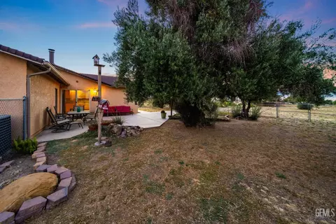 28241 Lancaster Rd, Lancaster, CA 93536 photo 46