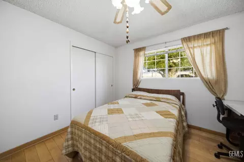 28241 Lancaster Rd, Lancaster, CA 93536 photo 20