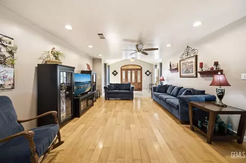 28241 Lancaster Rd, Lancaster, CA 93536 photo 7