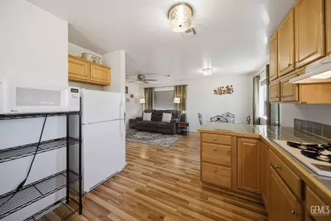 28241 Lancaster Rd, Lancaster, CA 93536 photo 33