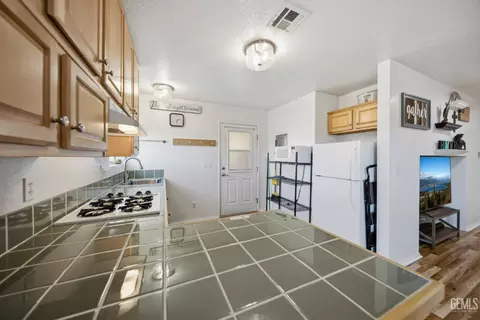 28241 Lancaster Rd, Lancaster, CA 93536 photo 30