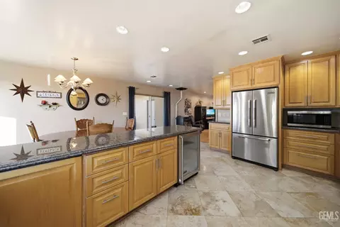 28241 Lancaster Rd, Lancaster, CA 93536 photo 11