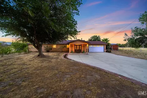 28241 Lancaster Rd, Lancaster, CA 93536 photo 1