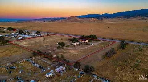 28241 Lancaster Rd, Lancaster, CA 93536 photo 53