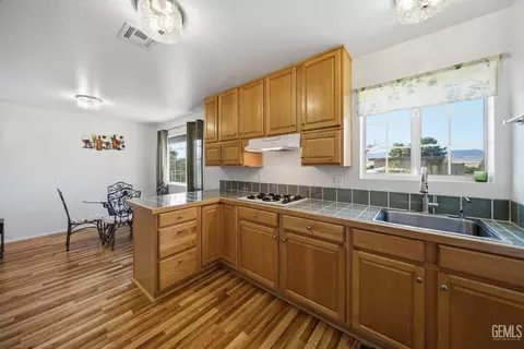 28241 Lancaster Rd, Lancaster, CA 93536 photo 32