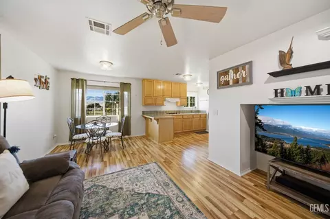 28241 Lancaster Rd, Lancaster, CA 93536 photo 26