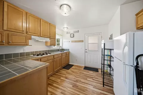 28241 Lancaster Rd, Lancaster, CA 93536 photo 31