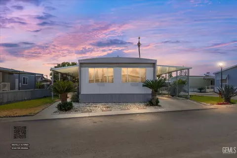 6601 Eucalyptus Dr #136, Bakersfield, CA 93306