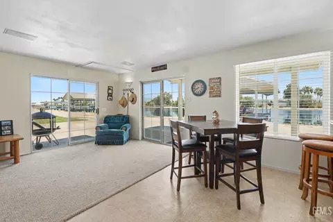 Dining - 24929 Millux Rd, Arvin, CA 93203 photo 1 of 1