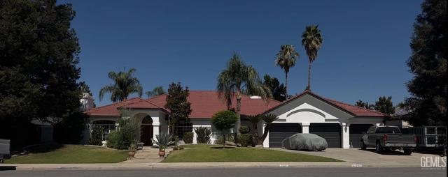 2305 Nantes Way, Bakersfield, CA 93311