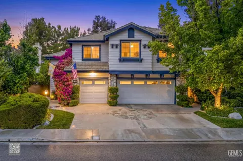 27407 Whitefield Pl, Valencia, CA 91354