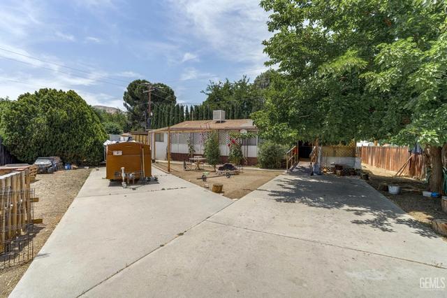 2407 Mason Ct, Lake Isabella, CA 93240
