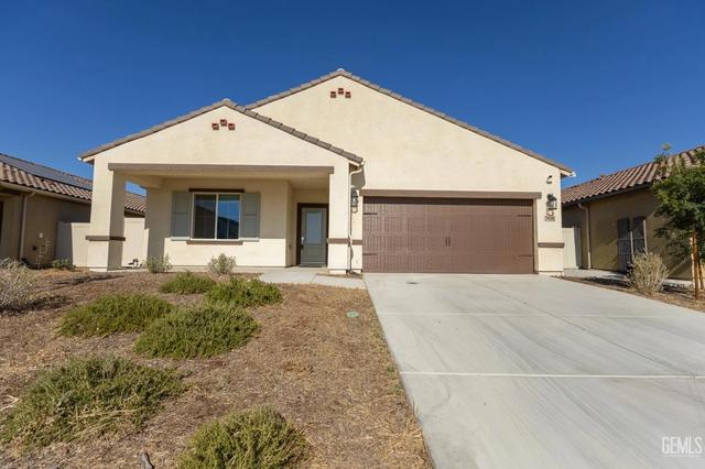 7818 Cherimoya Dr, Bakersfield, CA 93313