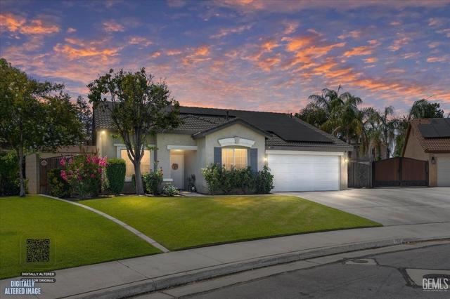 703 Astoria Park Dr, Bakersfield, CA 93311