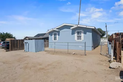 404 Naylor Ave, Taft, CA 93268