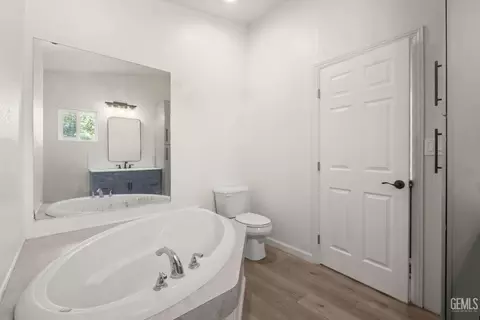 Other - 404 Naylor Ave, Taft, CA 93268 photo 7 of 8