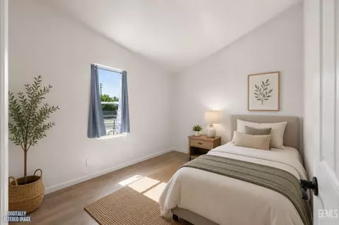 Bedroom - 404 Naylor Ave, Taft, CA 93268 photo 3 of 5