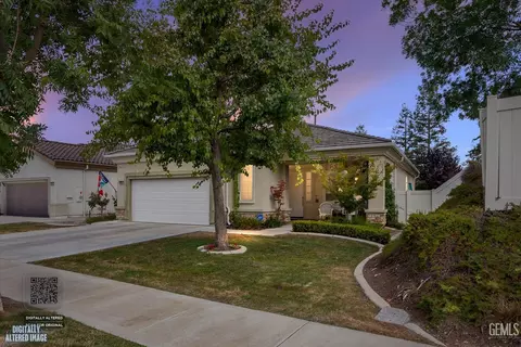 13607 Blossom Ridge Dr, Bakersfield, CA 93306