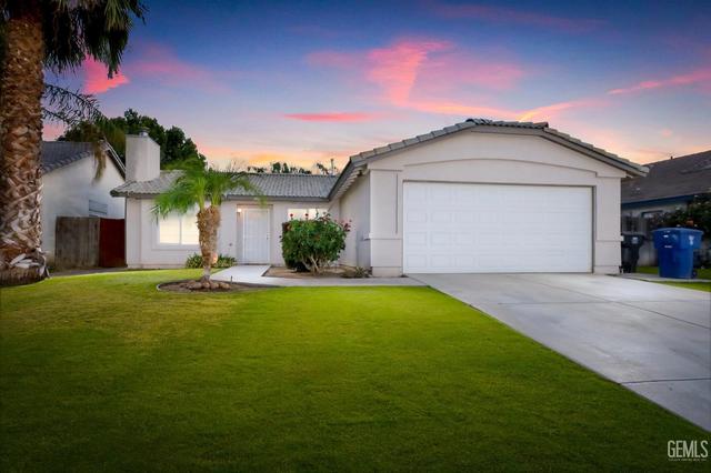 3921 White Sands Dr, Bakersfield, CA 93313