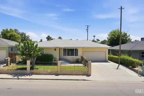 1019 Sterling Rd, Bakersfield, CA 93306