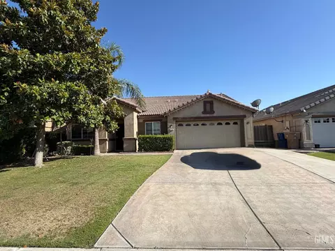 5113 Silver Clover Ave, Bakersfield, CA 93313