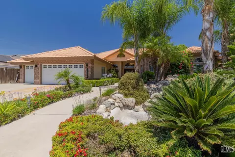 16016 Clarisse St, Bakersfield, CA 93314