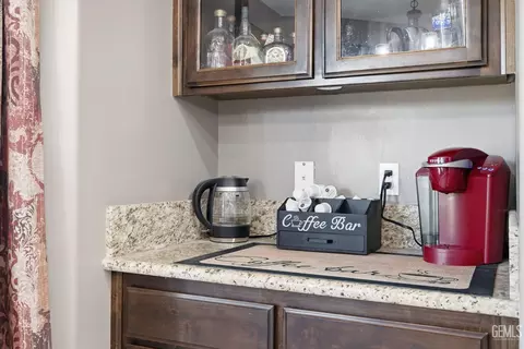 Other - 405 Hillard St, Taft, CA 93268 photo 6 of 19