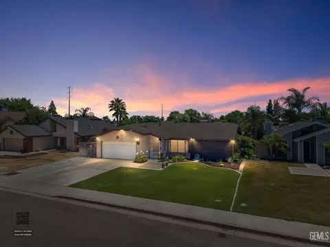 8521 Bellows Ave, Bakersfield, CA 93311