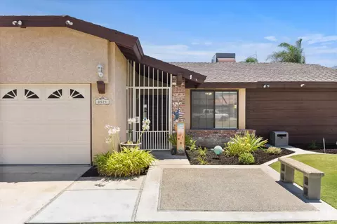 8521 Bellows Ave, Bakersfield, CA 93311