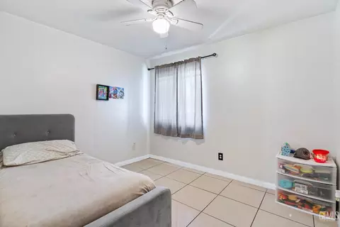 1016 Iris St, Wasco, CA 93280 photo 24