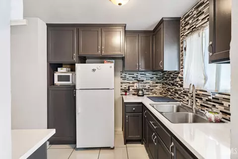 1016 Iris St, Wasco, CA 93280 photo 12