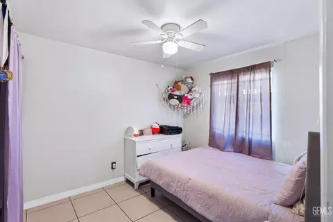 1016 Iris St, Wasco, CA 93280 photo 15