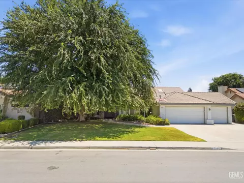 8706 Dalby Ct, Bakersfield, CA 93313