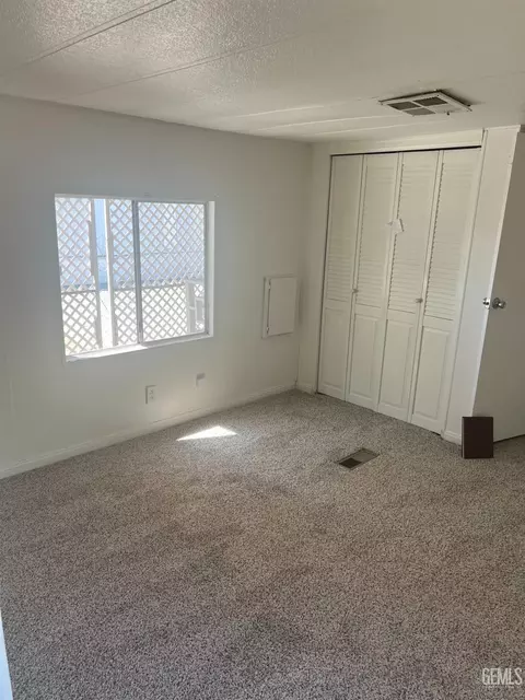 Bedroom - 27 Tee Ln, Bakersfield, CA 93308 photo 1 of 1