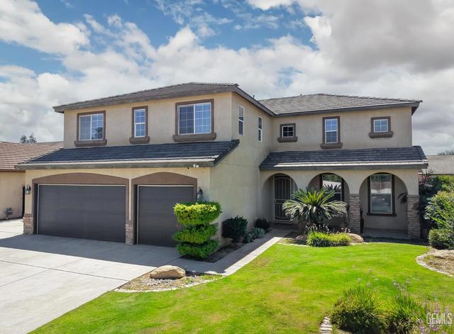 5905 Penn Station Ln, Bakersfield, CA 93311