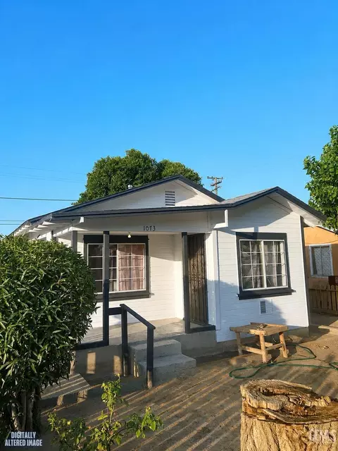 Exterior - 1073 12th St, Wasco, CA 93280 photo 3 of 7