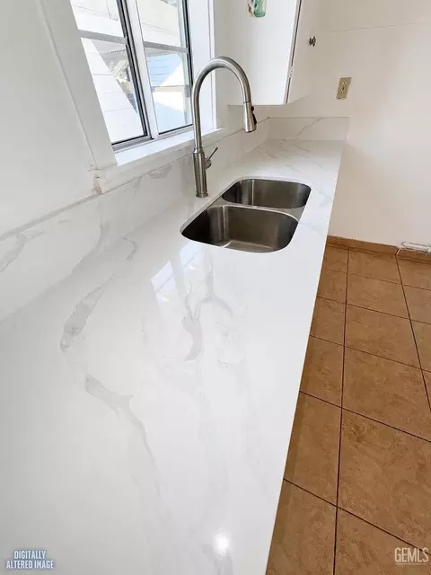Kitchen - 1073 12th St, Wasco, CA 93280 photo 2 of 4