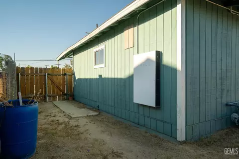 323 Birch St, Taft, CA 93268 photo 18